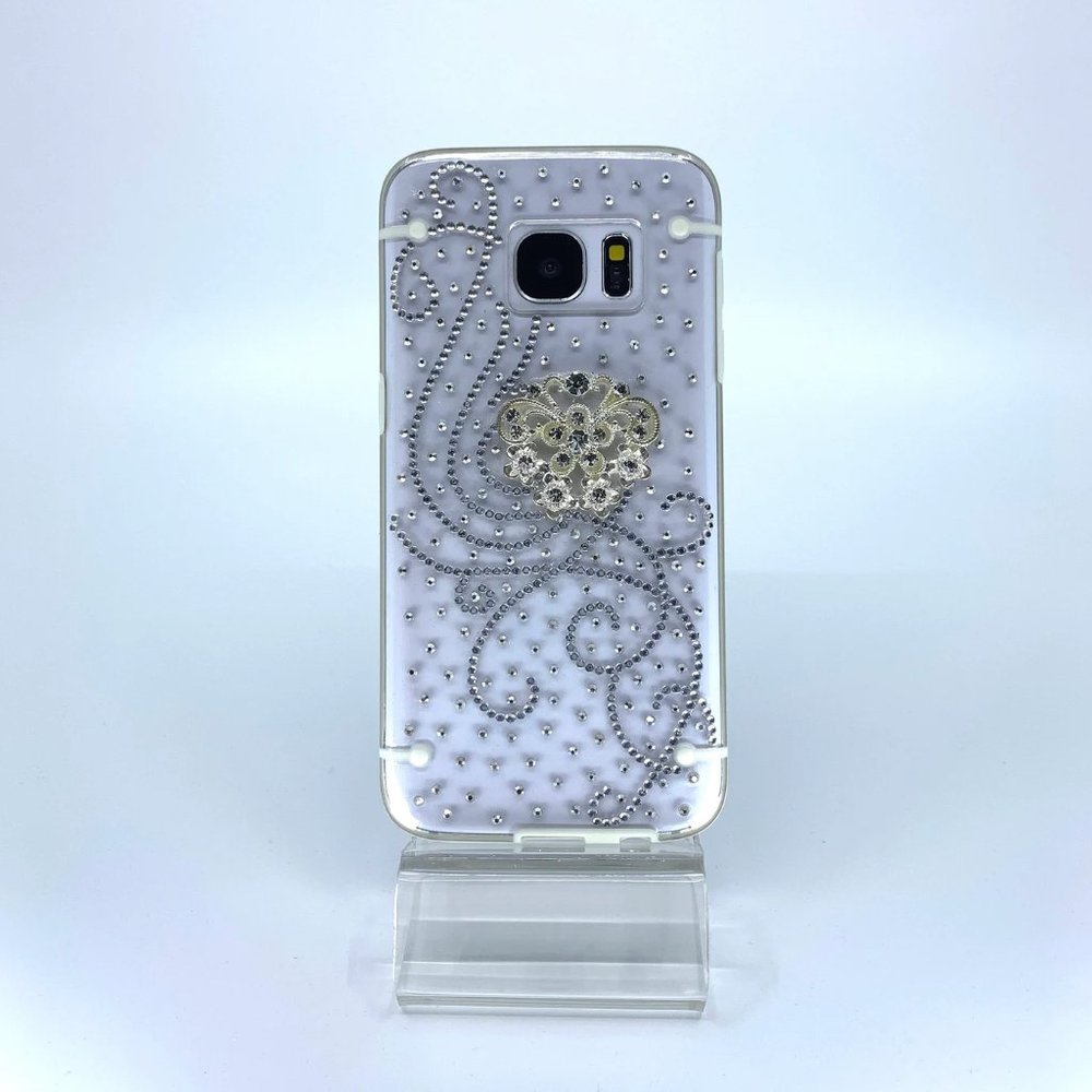 Galaxy S7 polycarbonate case. Unique. Handmade. Silver rhinestones.